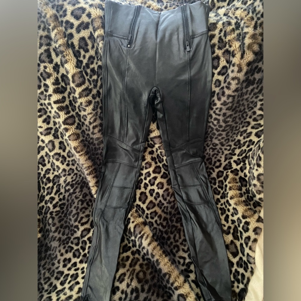 Spanx Faux Leather Leggings NWOT